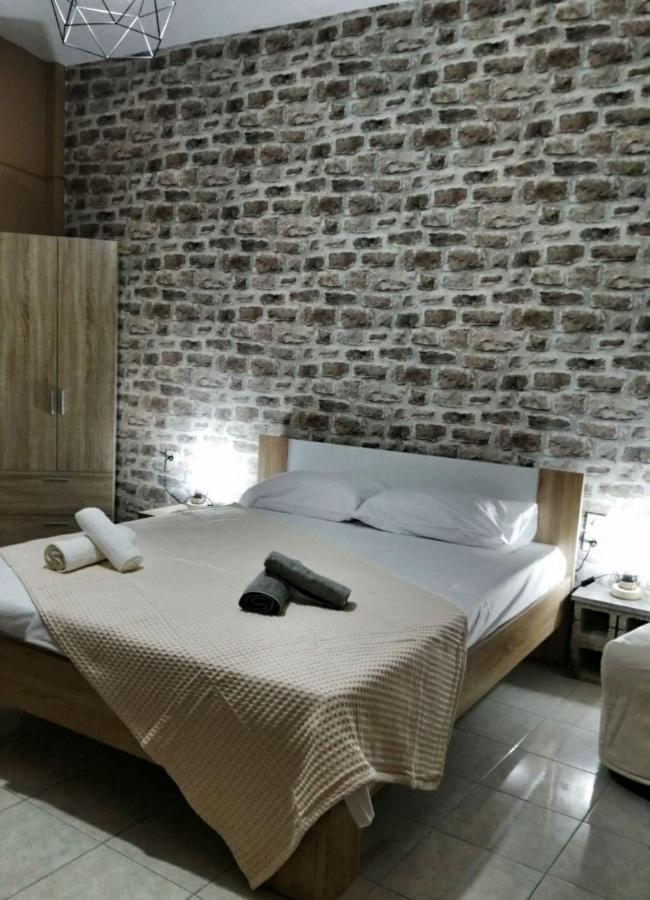 Apartament Waterway View Galatás Zewnętrze zdjęcie
