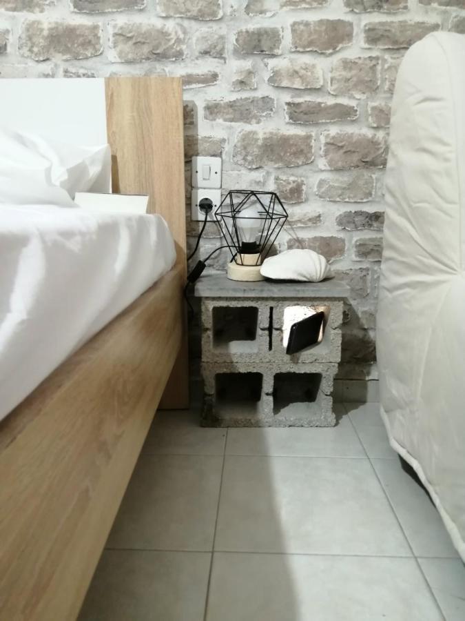 Apartament Waterway View Galatás Zewnętrze zdjęcie
