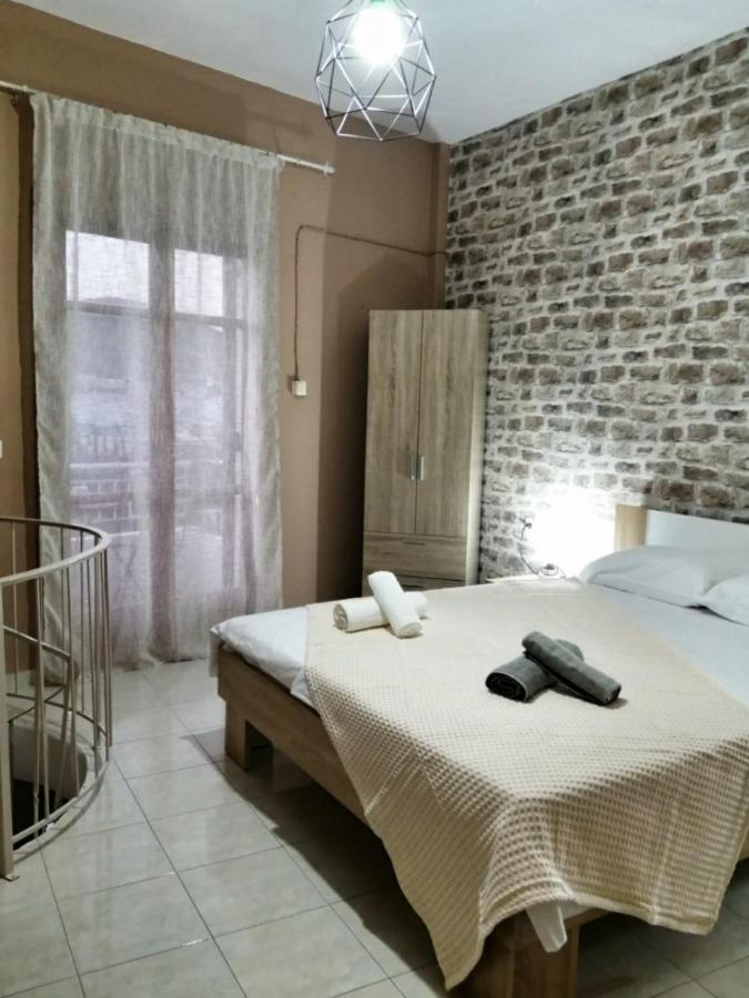 Apartament Waterway View Galatás Zewnętrze zdjęcie