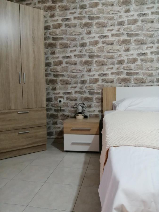 Apartament Waterway View Galatás Zewnętrze zdjęcie